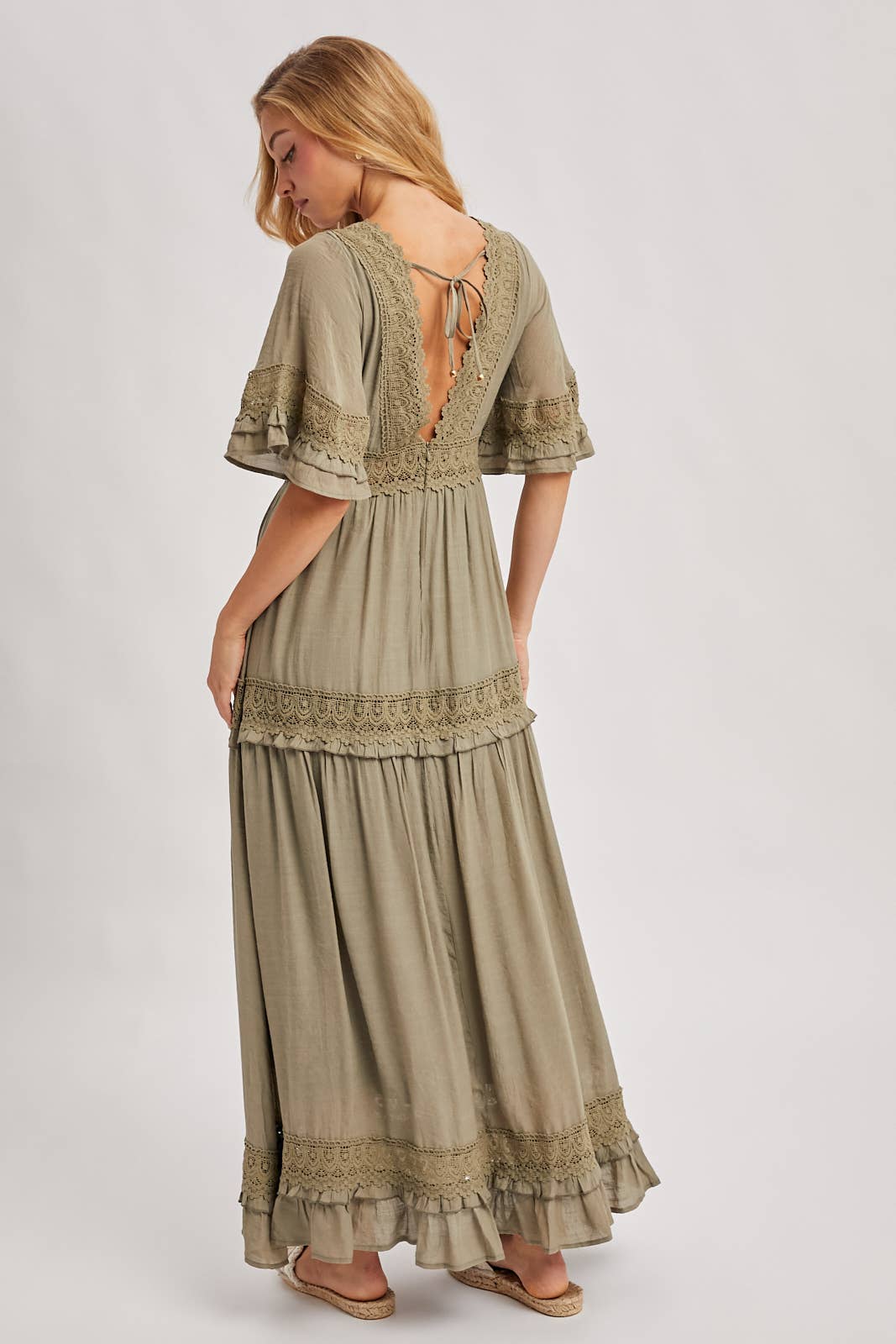 V-NECK LACE TRIM MAXI DRESS