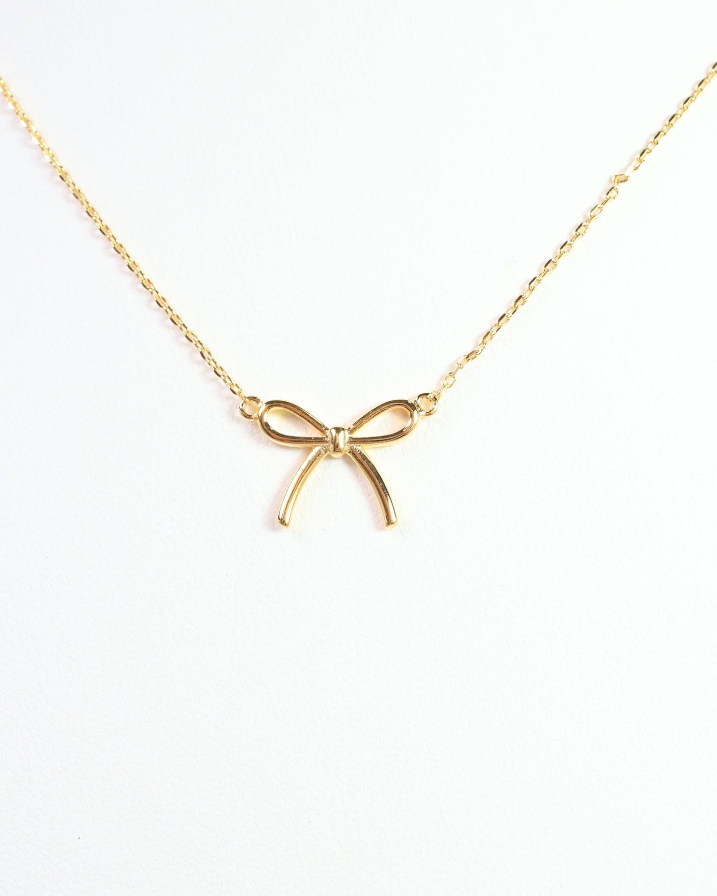 Bind Together Bow Necklace Gold