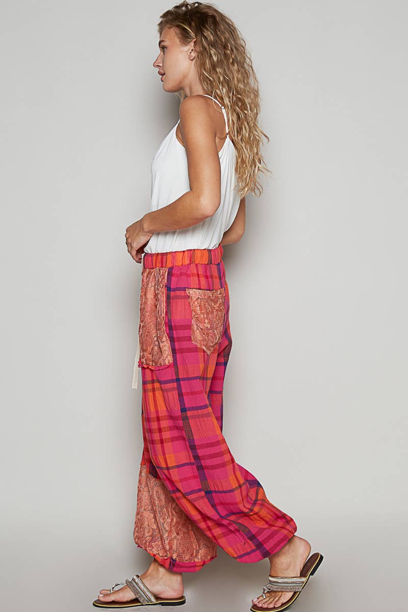 Plaid pattern raw edge woven jogger pants