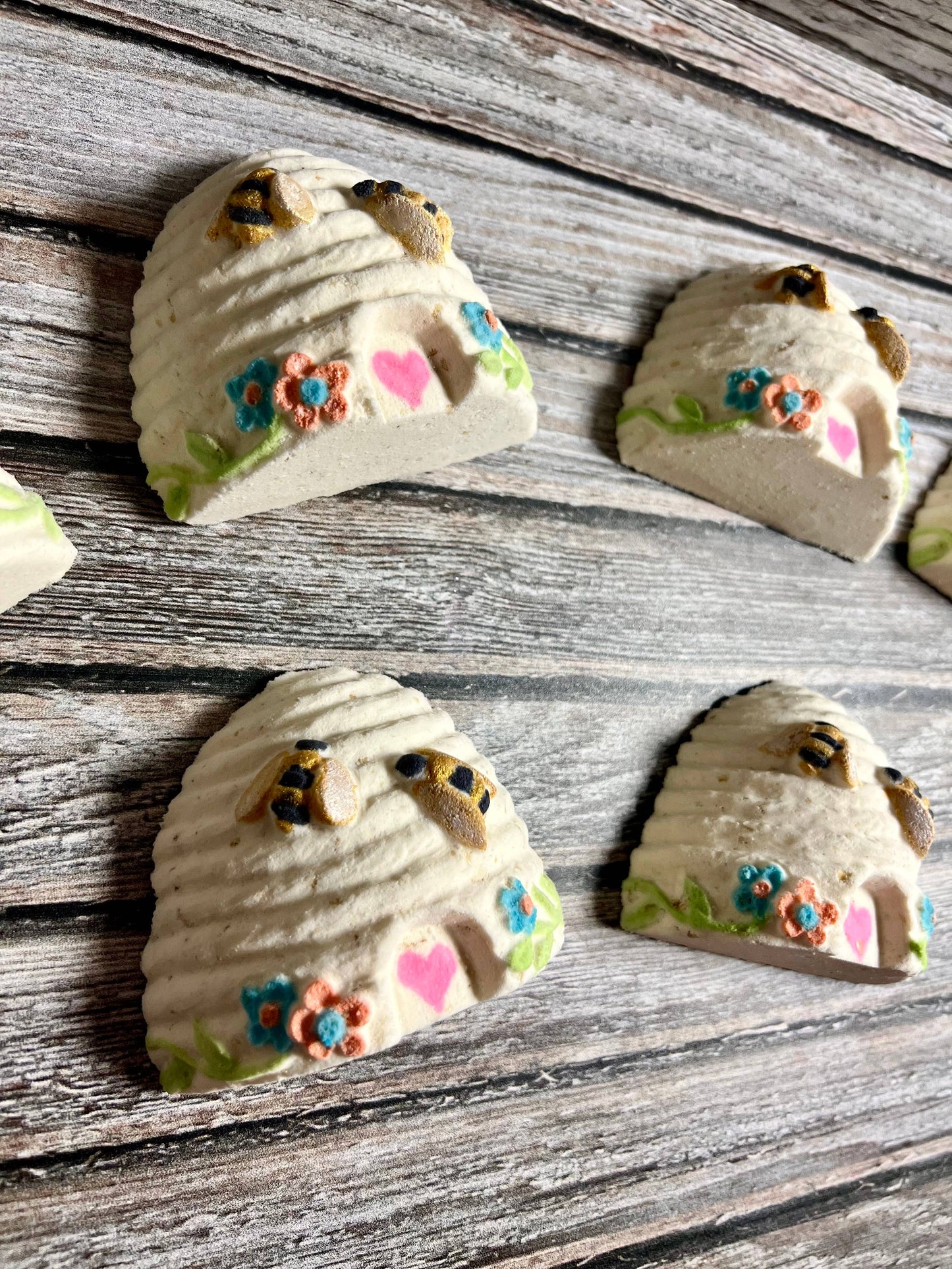 Honey Bee Mine Bath Bomb