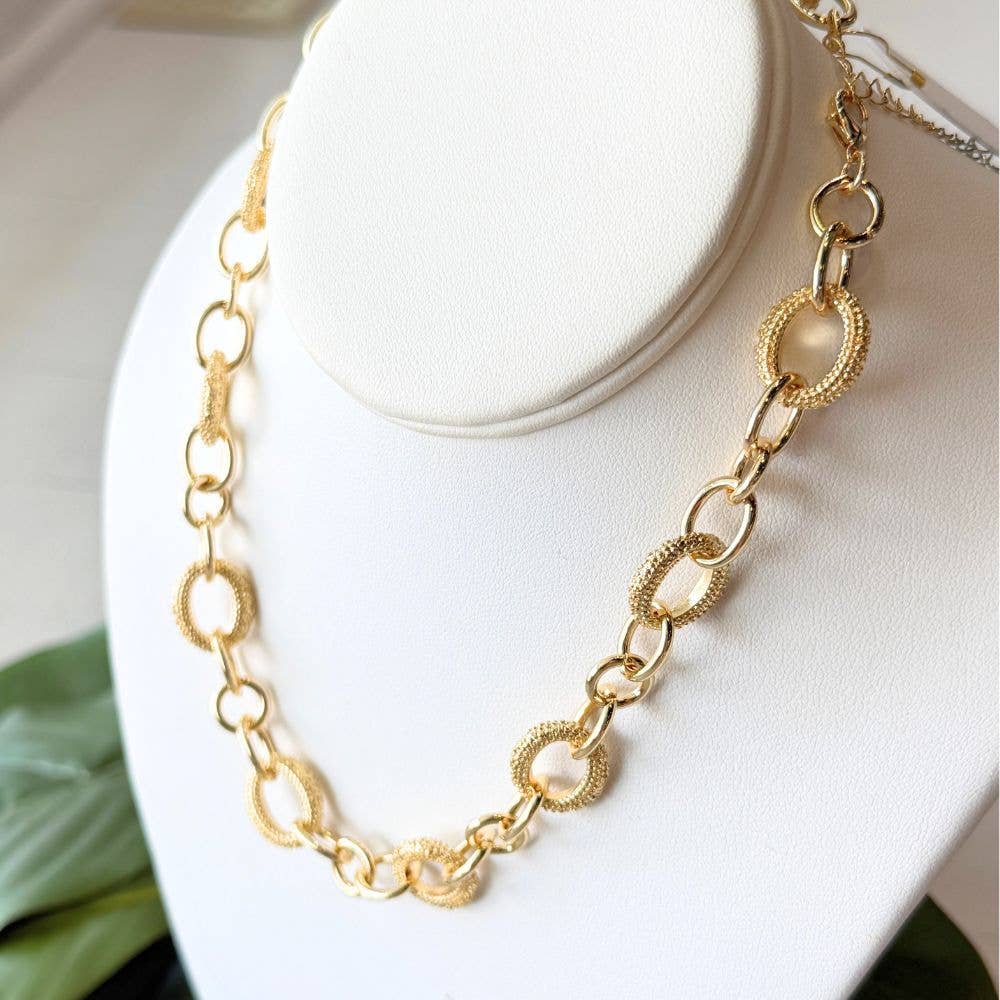 Golden Hour Link Necklace