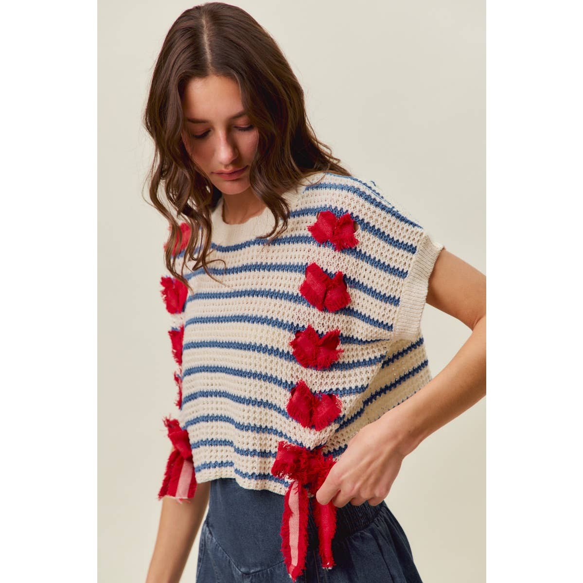 STRIPE RIBBON DETAIL SWEATER VEST