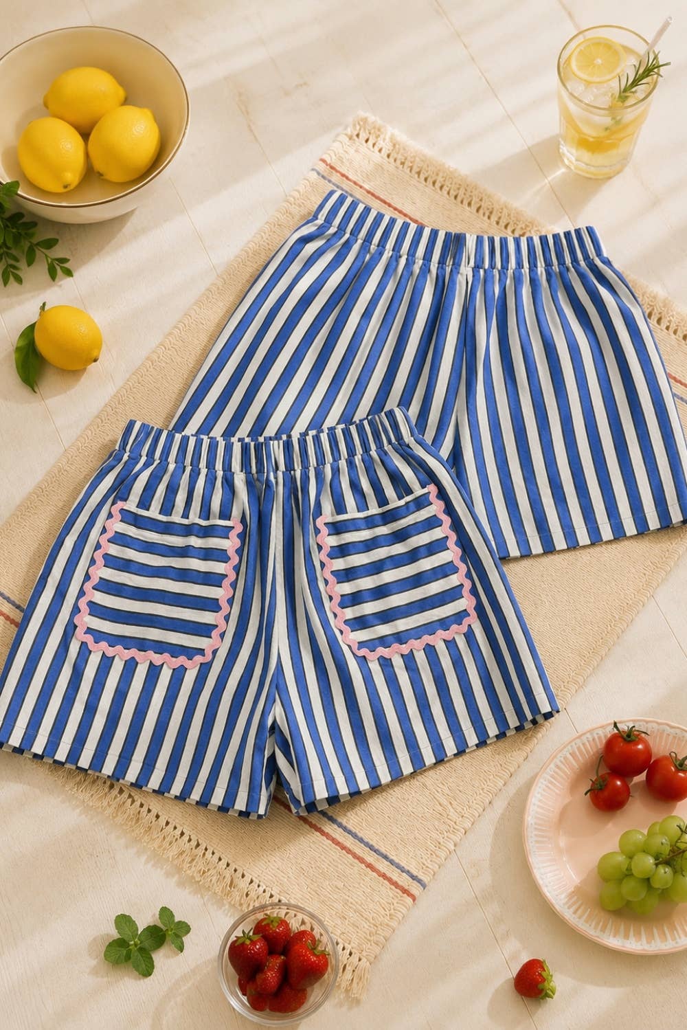 STRIPE CONTRAST SHORTS