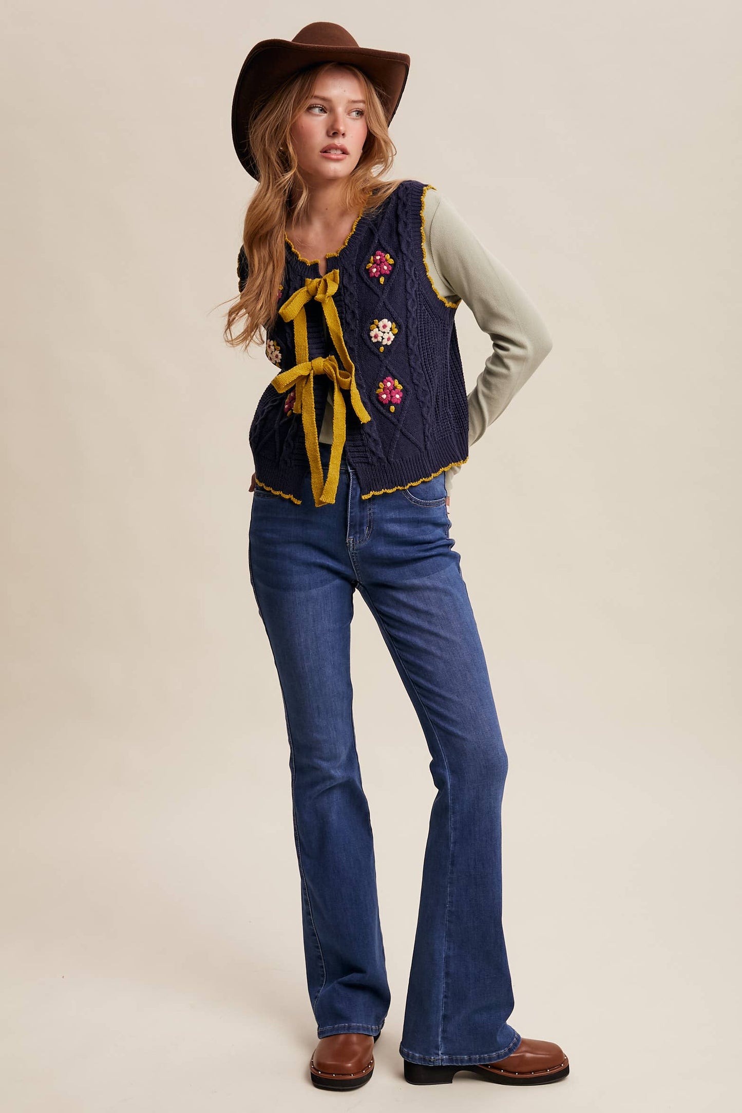 Bow-Tie Floral Knit Vest