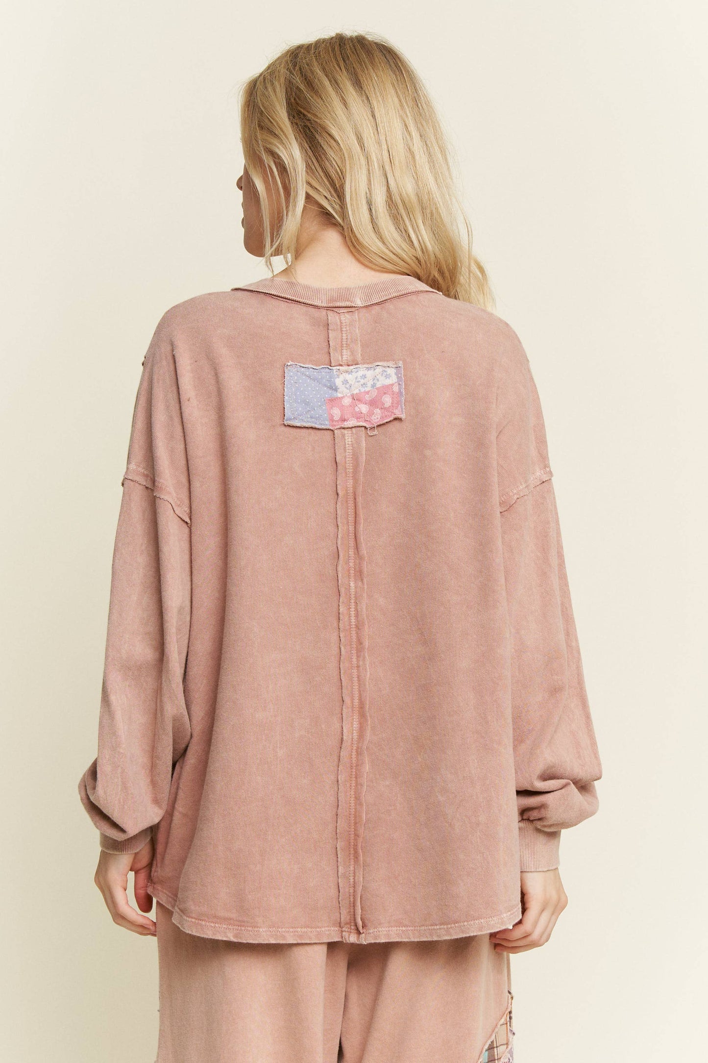Mineral Washed Patch Daisy Longsleeve