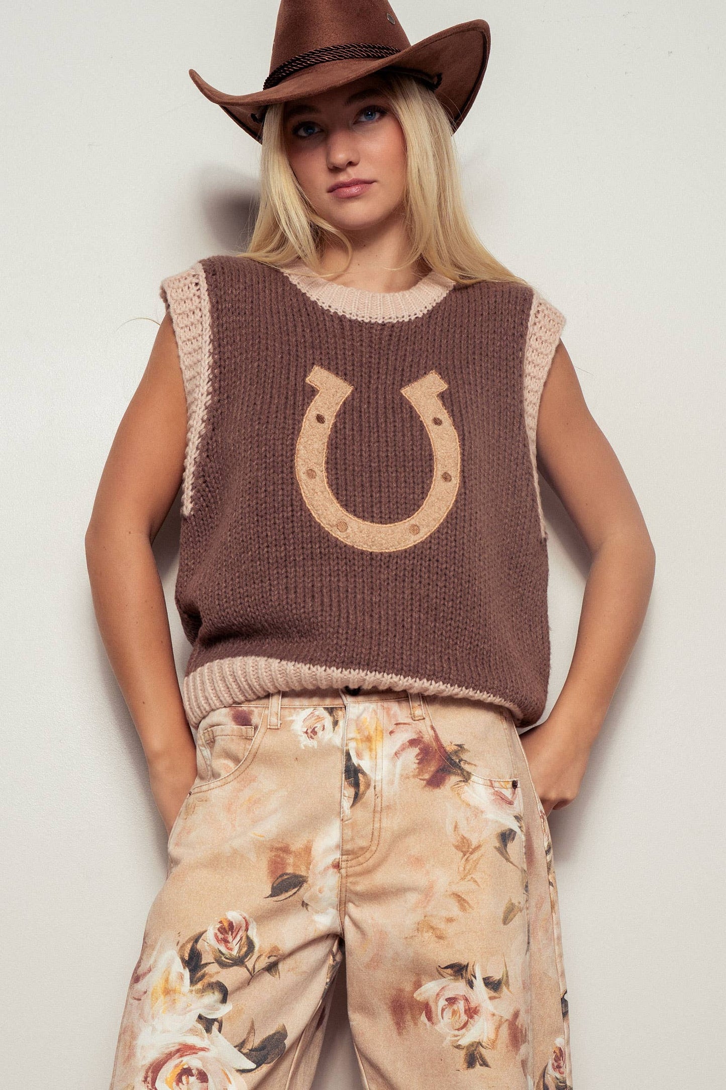 Western Horseshoe Crochet Knit Ribbed Trim Sweater Vest