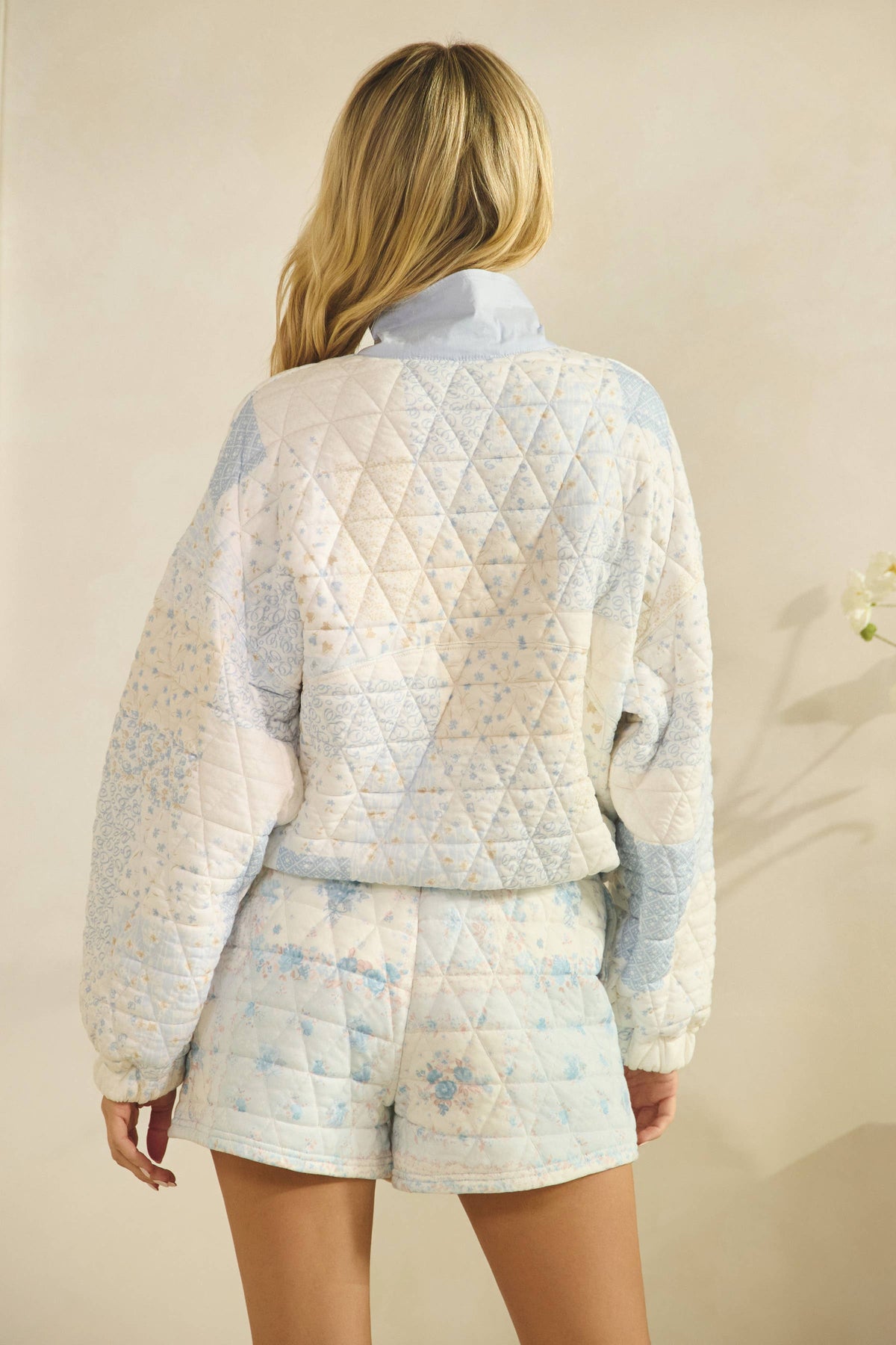 Textured Contrast Printed Pullover
