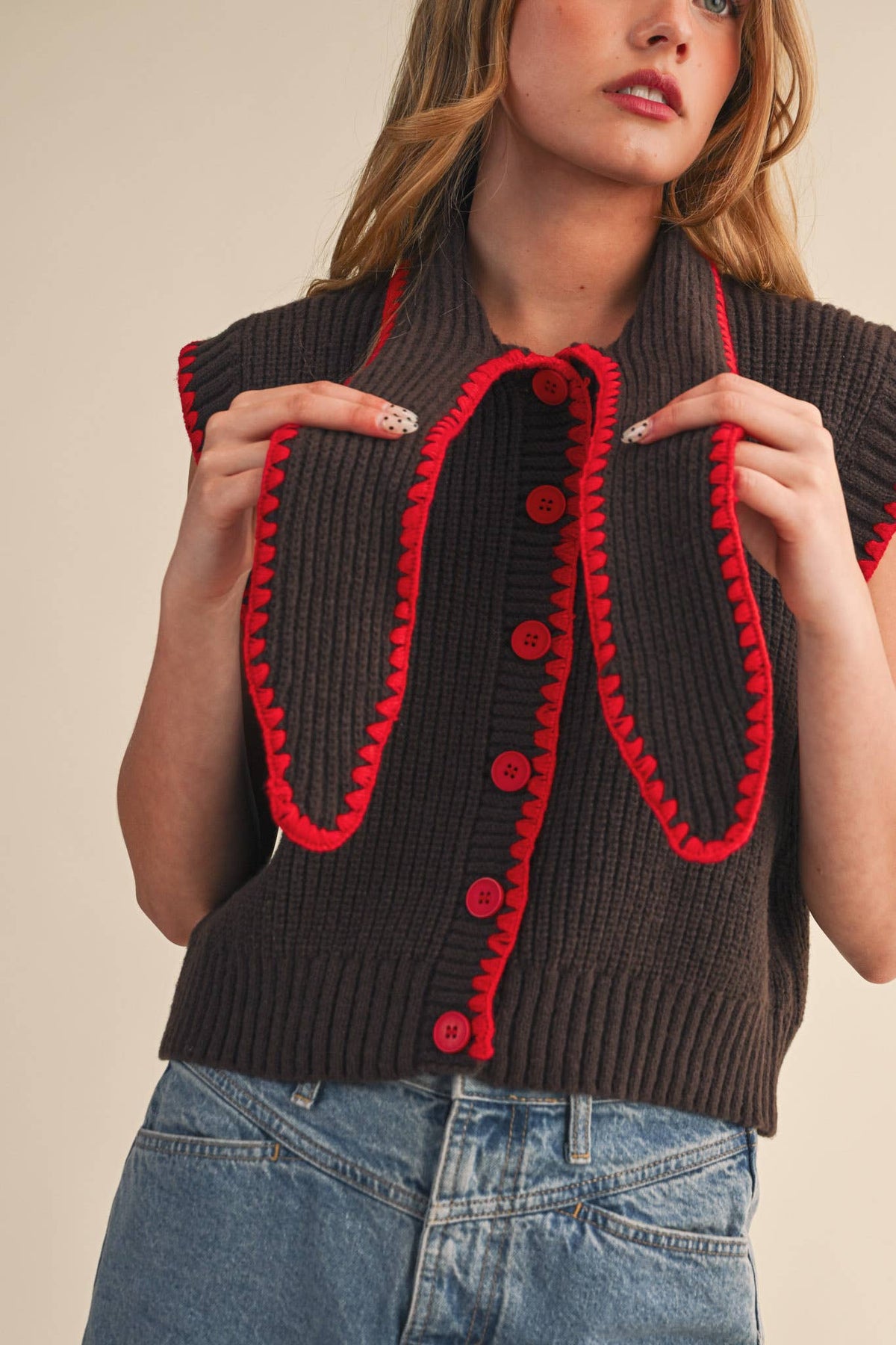 TIE NECK SWEATER VEST