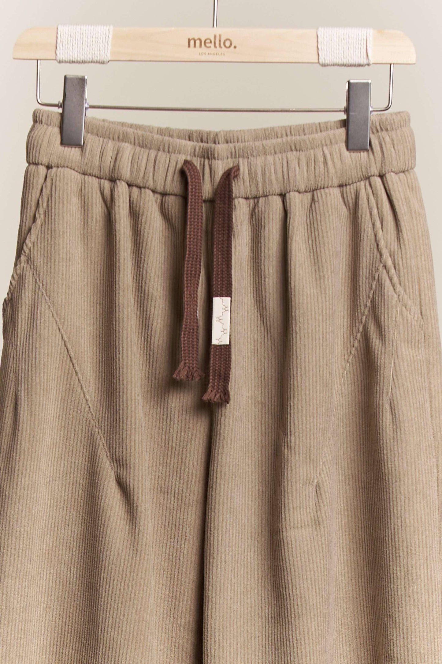 Daddy Fit Corduroy Baggy Pants with Elastic Waist