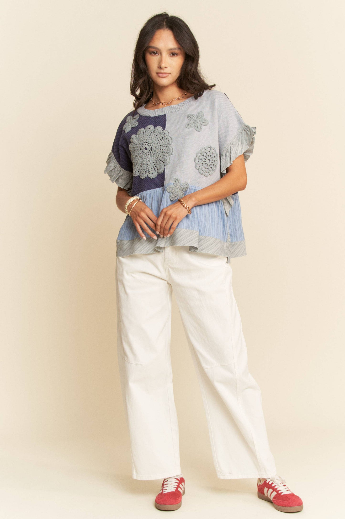 SWEATER TEXTURED FABRIC RUFFLE DETAIL TOP