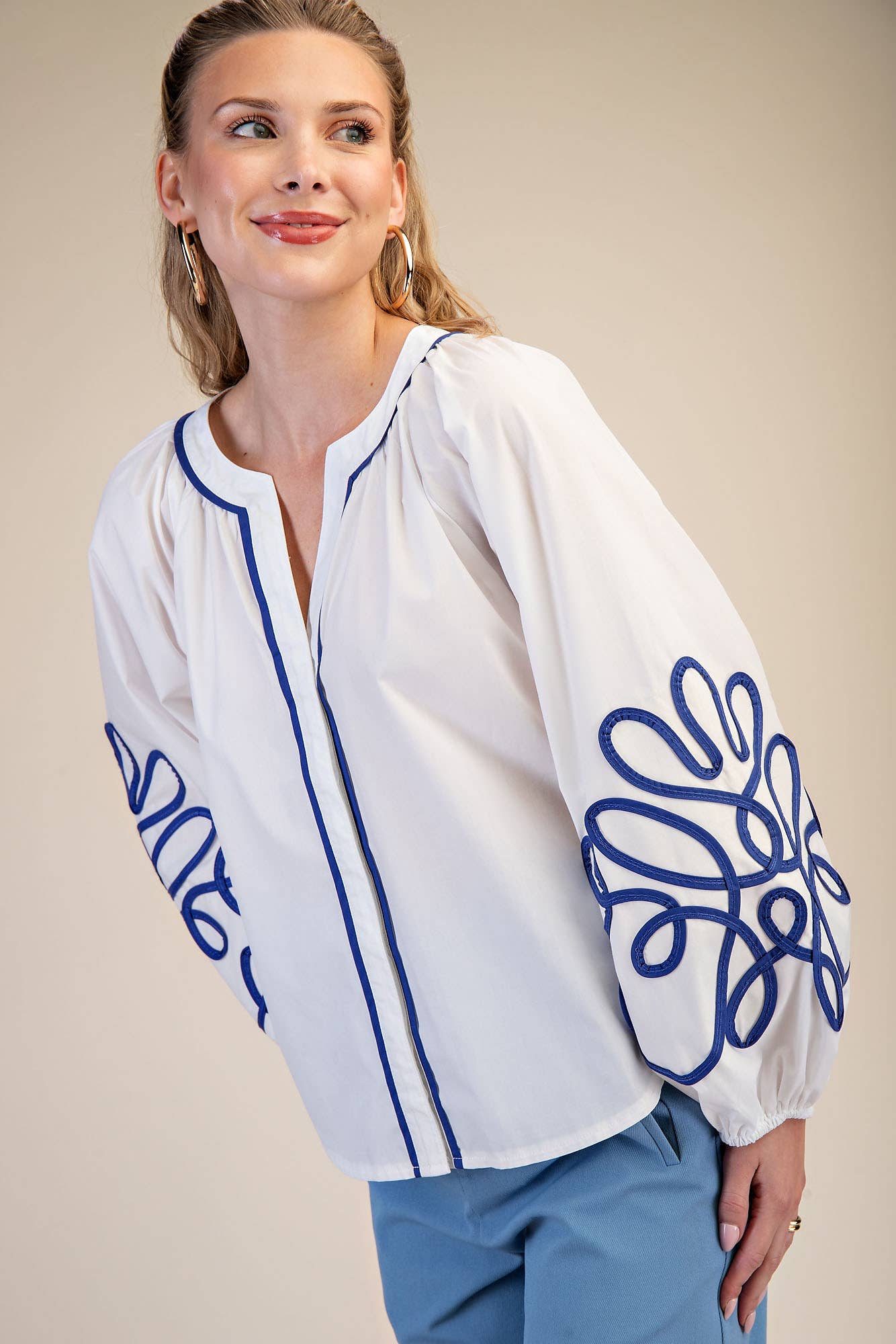 Soutache Contrast Detail Puff Sleeve Blouse