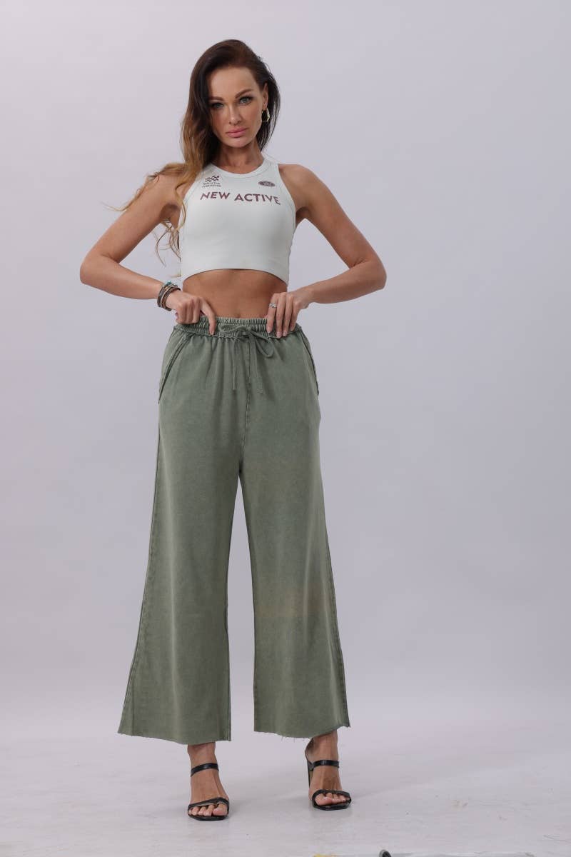 Acid Wash Wide-Leg Sweatpants – Relaxed Fit with Raw Hem