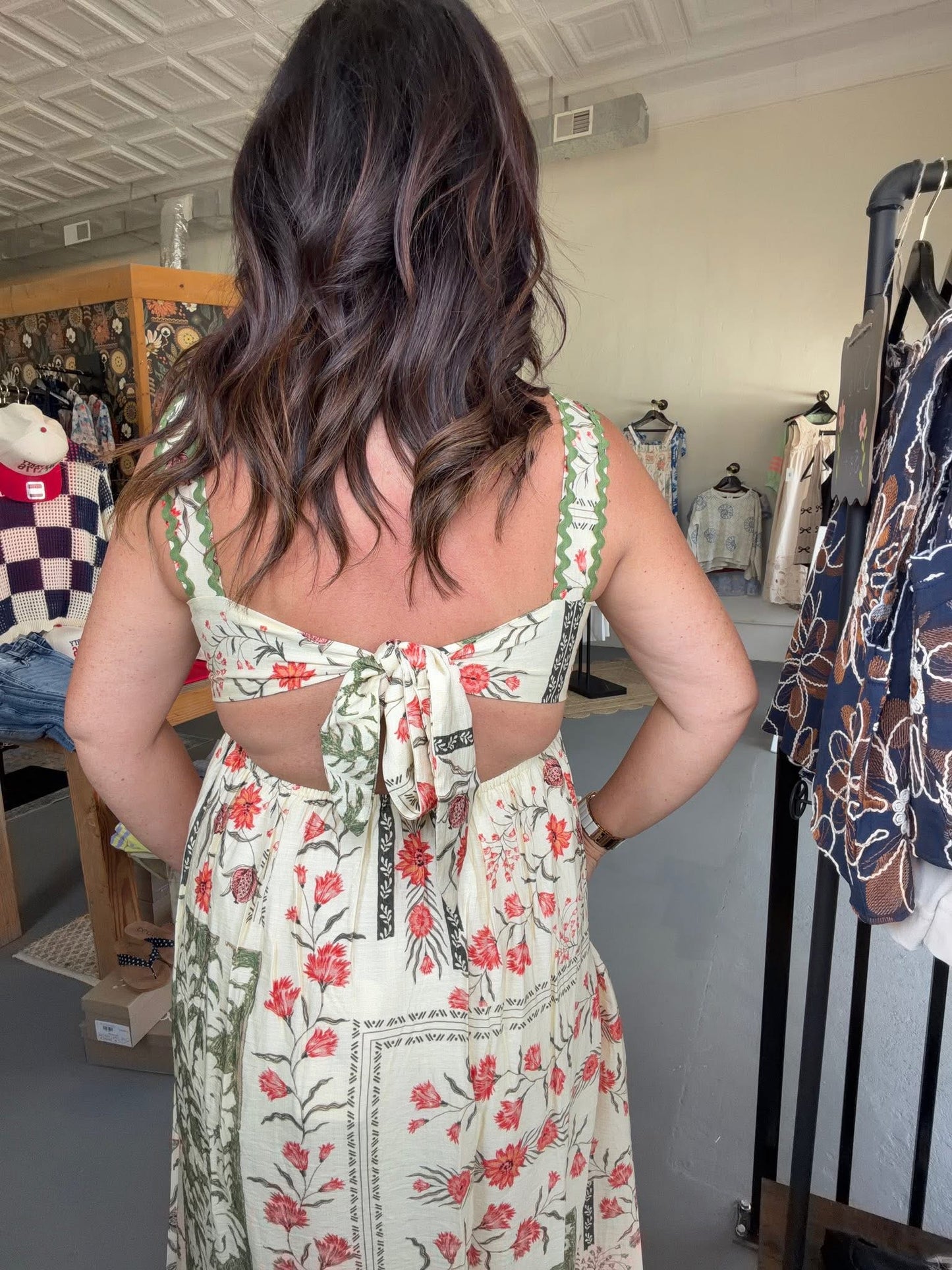 TROPICAL MAXI TIERED DRESS