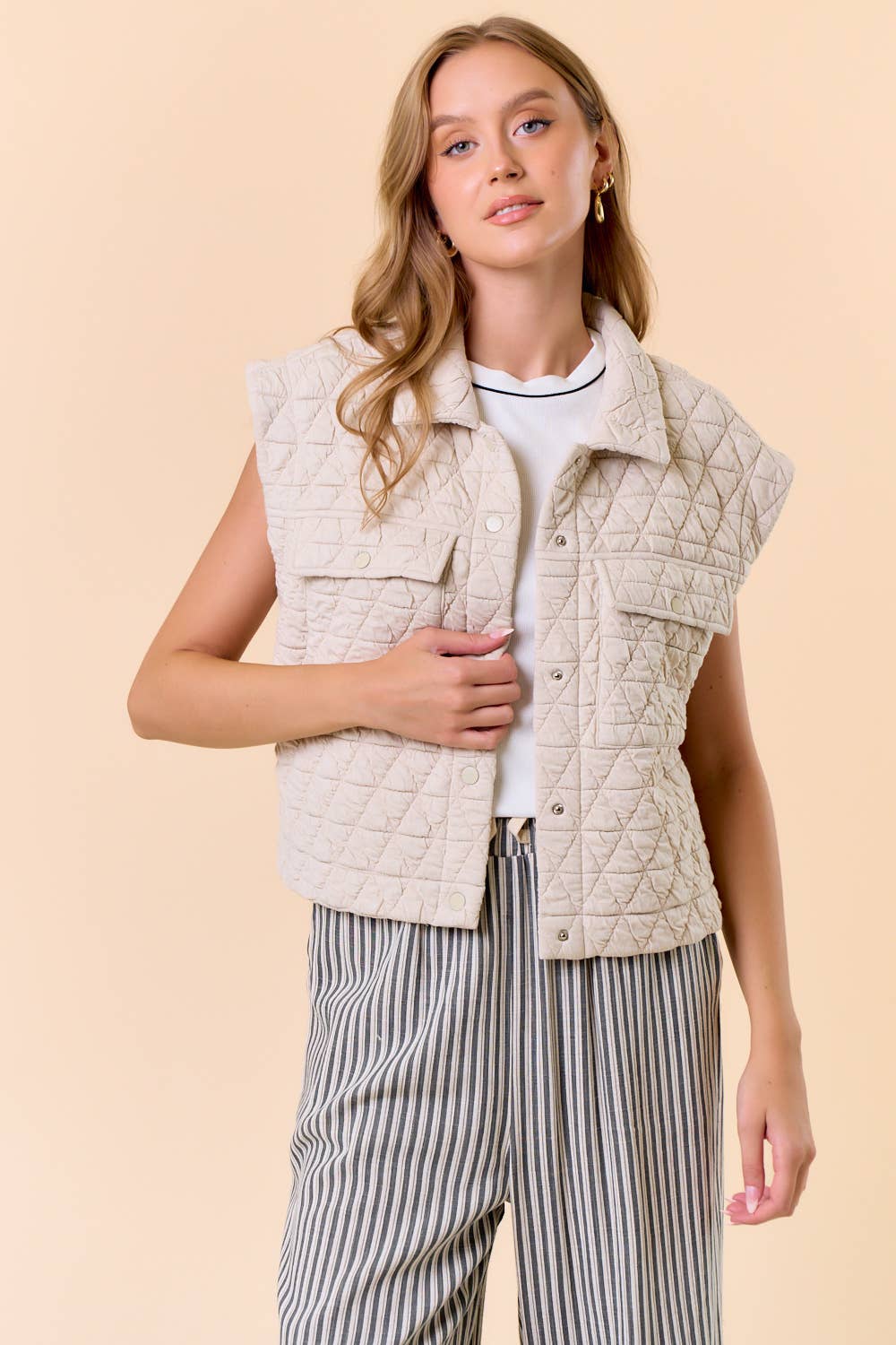 QUILTED POINT COLLAR FLAP PATCHED POCKET VEST