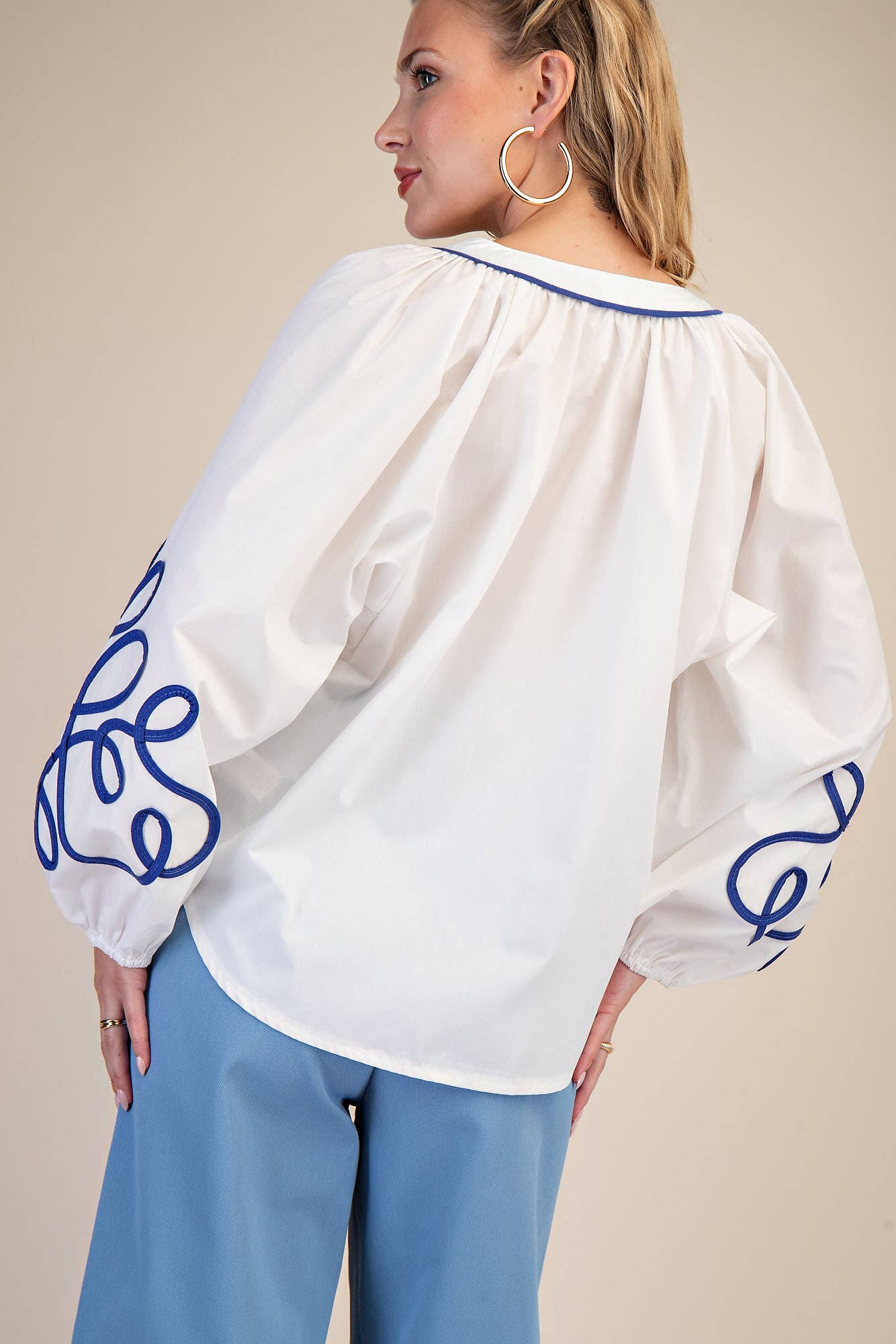 Soutache Contrast Detail Puff Sleeve Blouse