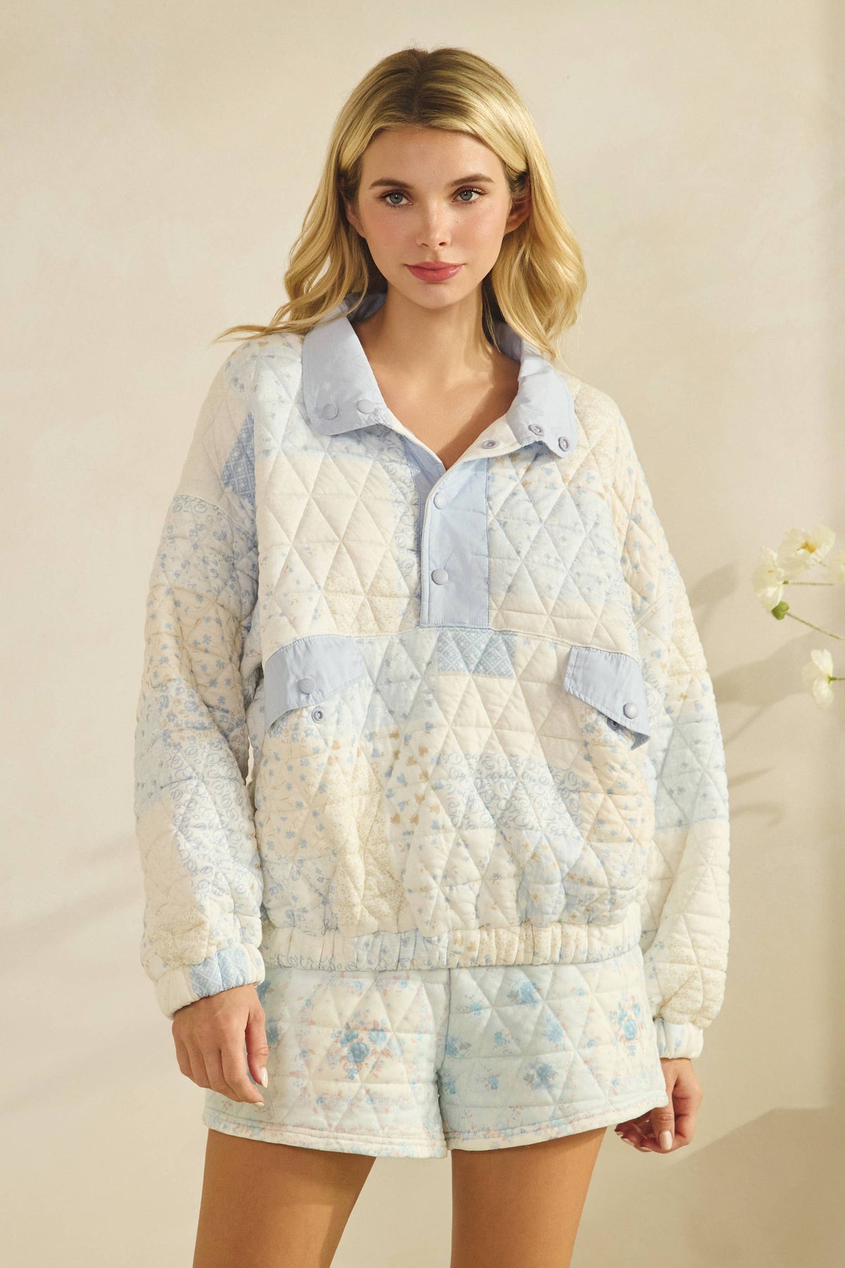 Textured Contrast Printed Pullover