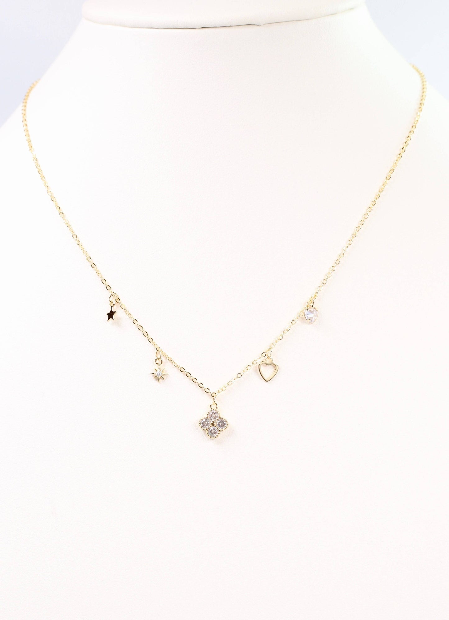 Croft Charm Necklace Gold