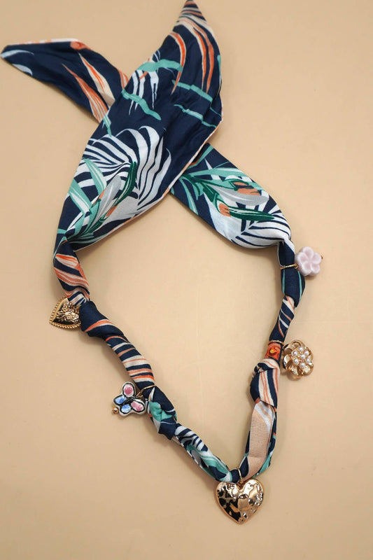 SCARF CHARM NECKLACE-HEART FLOWER CERAMIC FLORAL