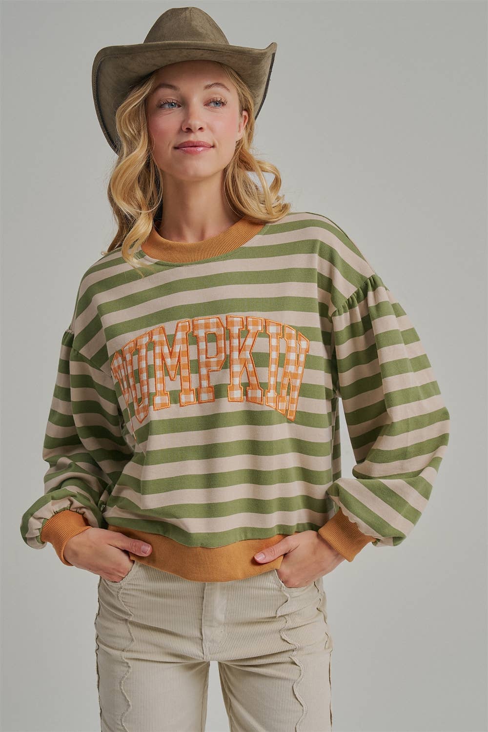 THANKSGIVING TOP WITH PUMPKIN