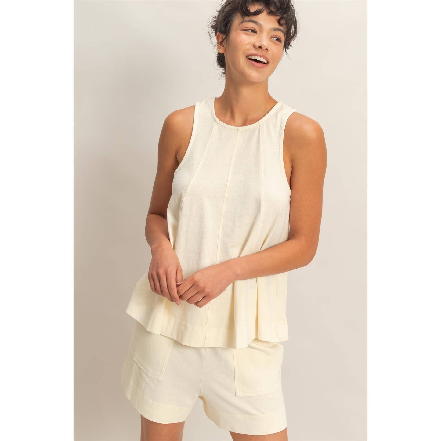 Sleeveless Round Neck Shorts Set