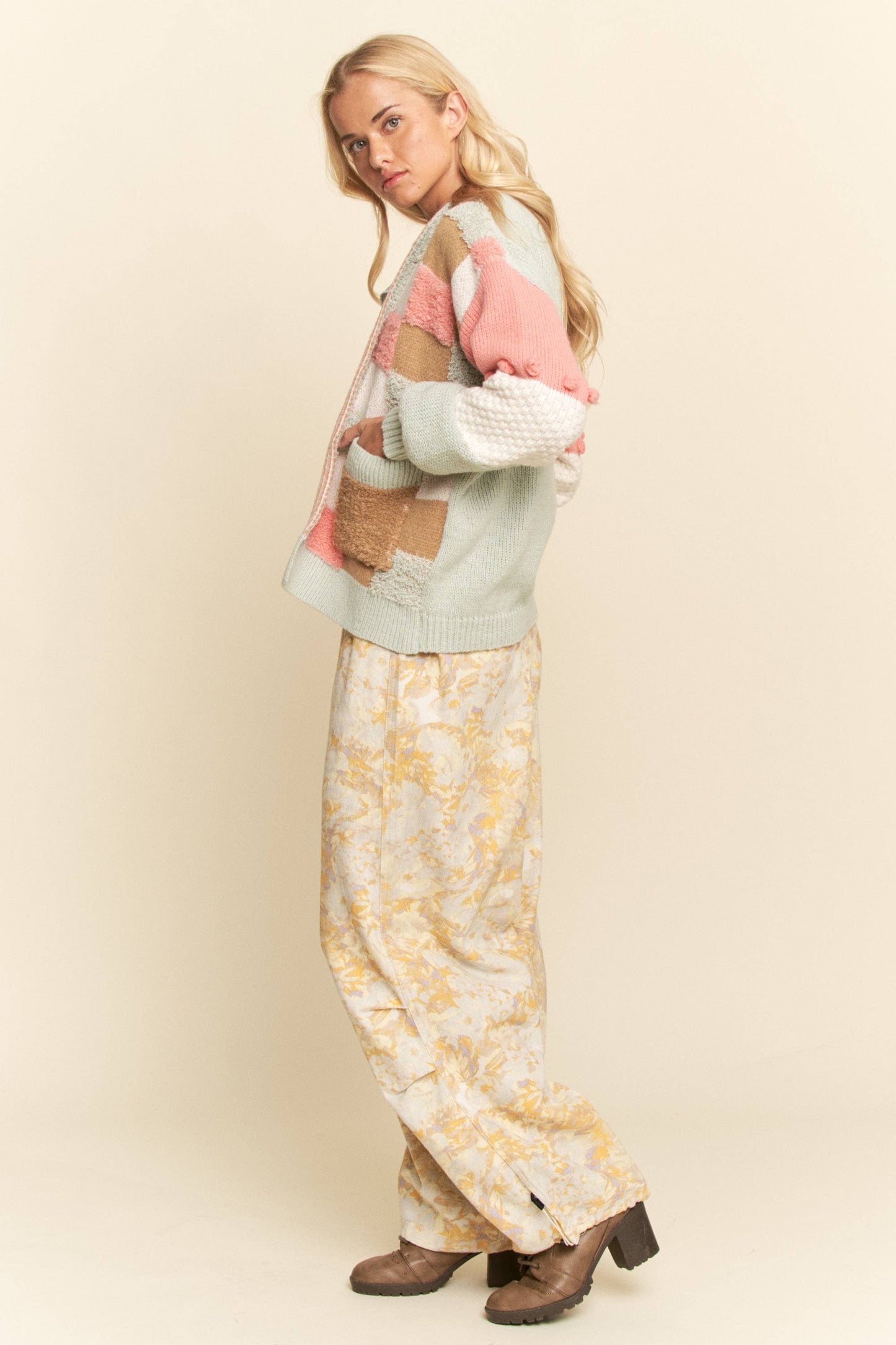 LONG SLEEVE PATCHWORK CARDIGAN FRONT ZIPPER