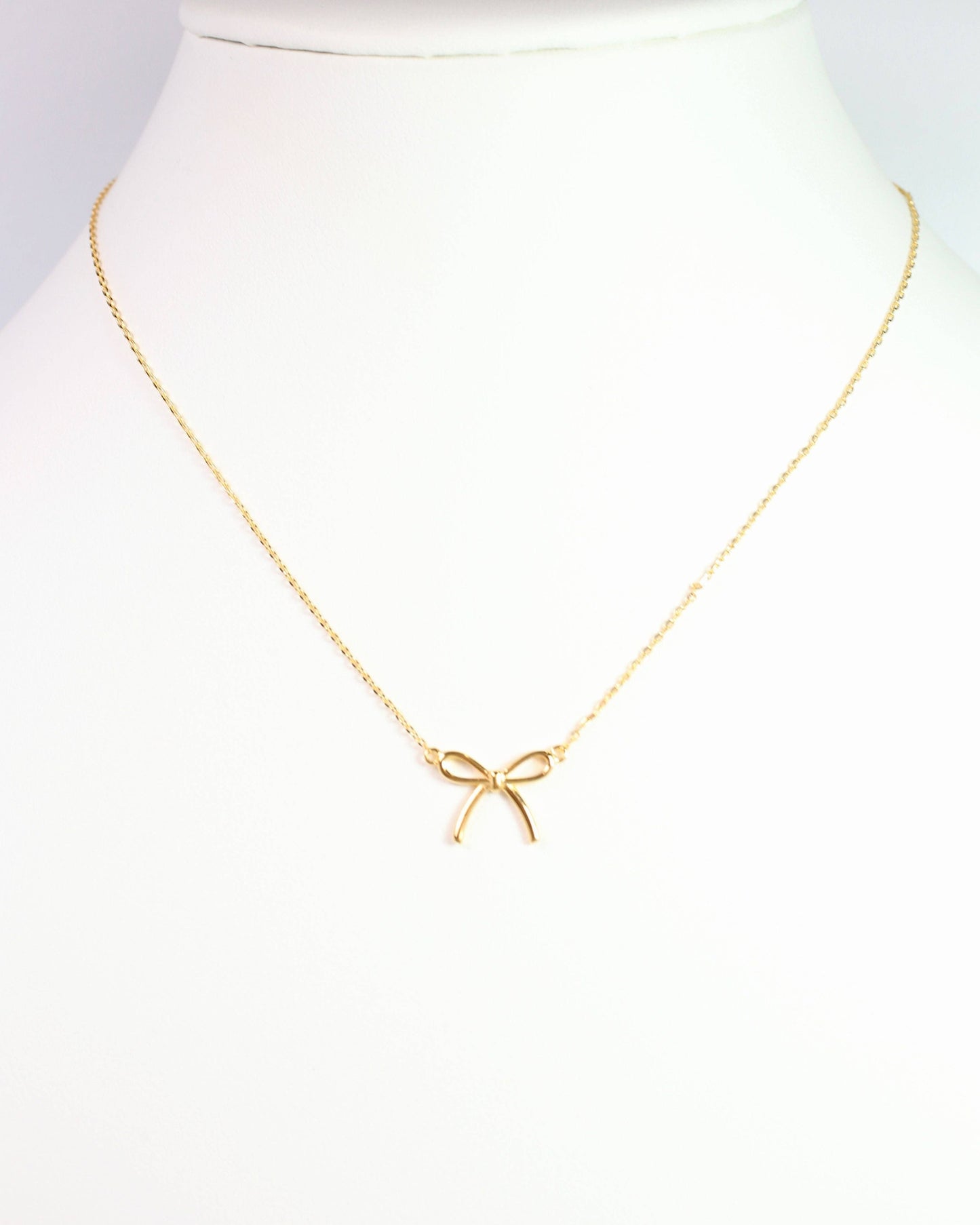 Bind Together Bow Necklace Gold