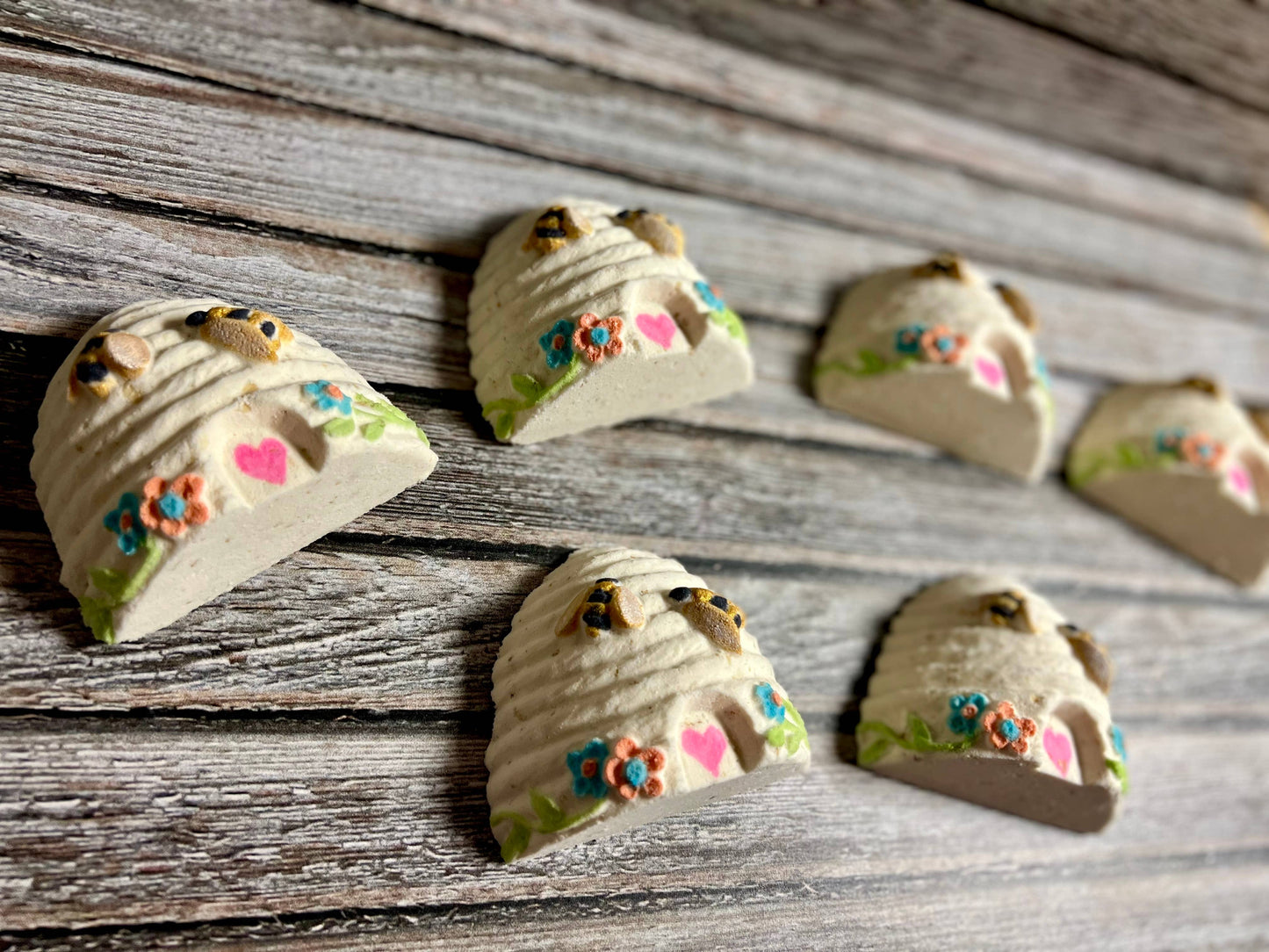 Honey Bee Mine Bath Bomb