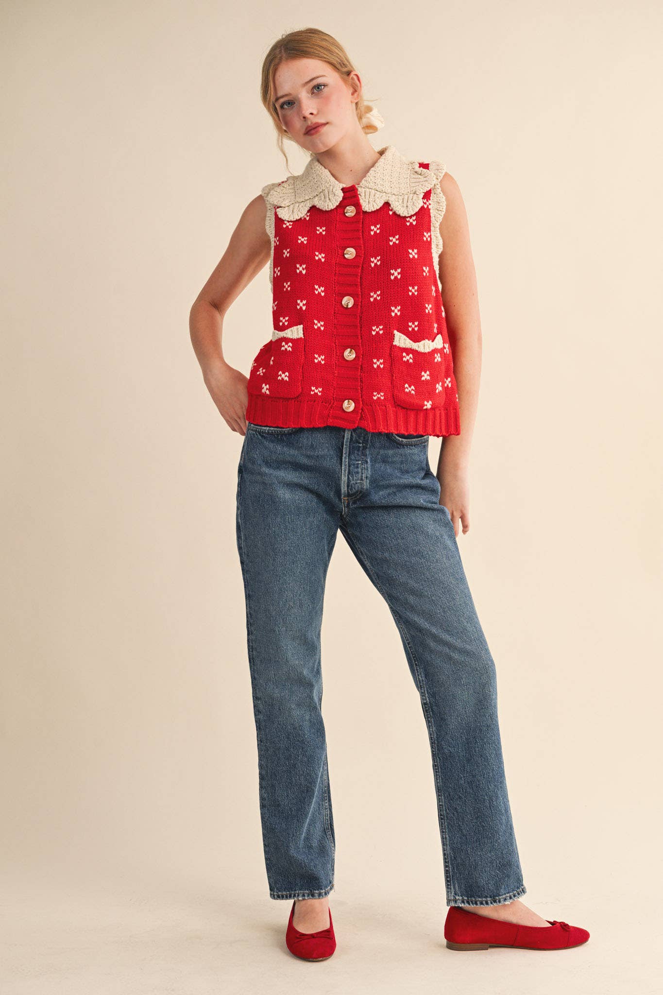 DOLL COLLAR SWEATER VEST
