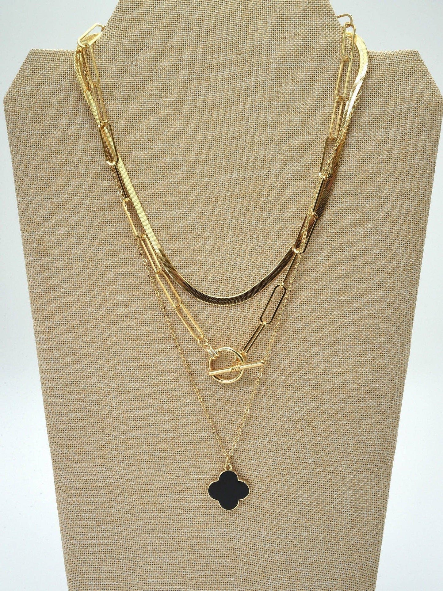 Multi Layered Clover Pendant Necklace