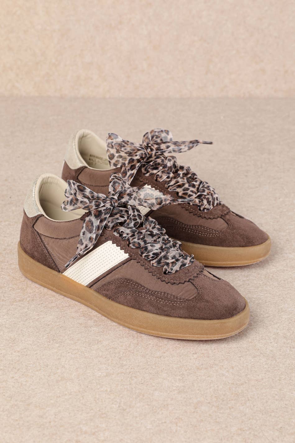 DIXIE SIDE STRAP LACE-UP COURT SNEAKERS