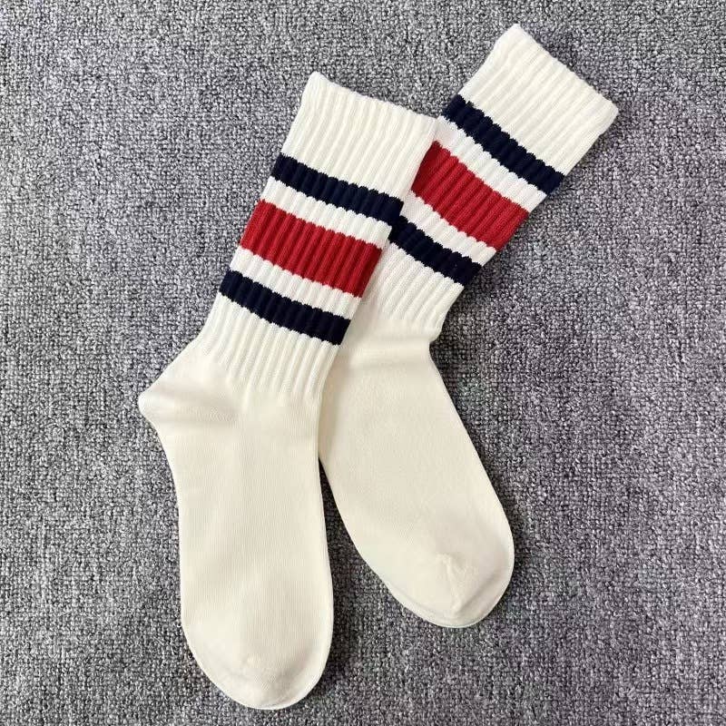 Contrast Striped Athletic Socks